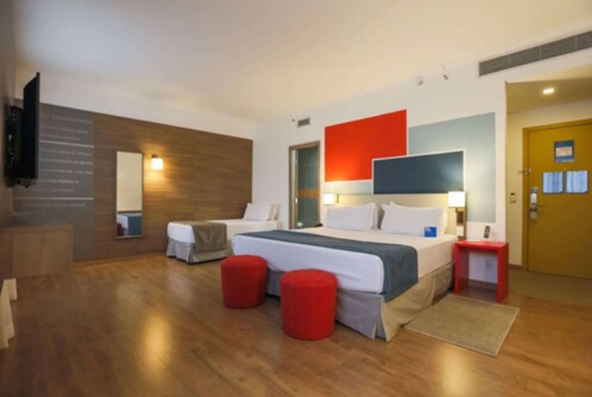 Tryp By Wyndham Ribeirao Preto Hotel Exterior photo A room at the hotel